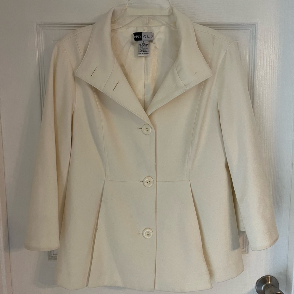 Simply Chloe Dao Blazer